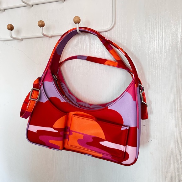 NWT House Of Sunny Sundown Tripper Bag - Picture 2 of 11